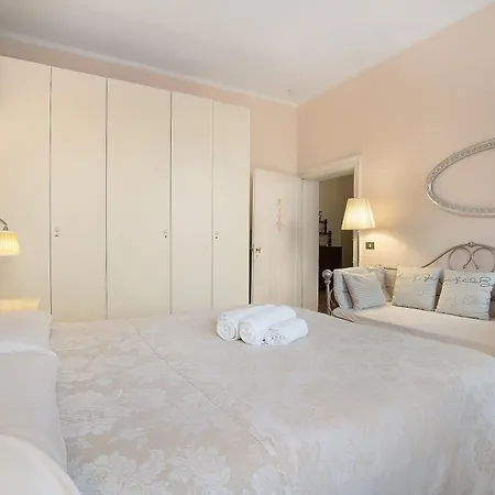 Biennale Near San Marco * البندقية